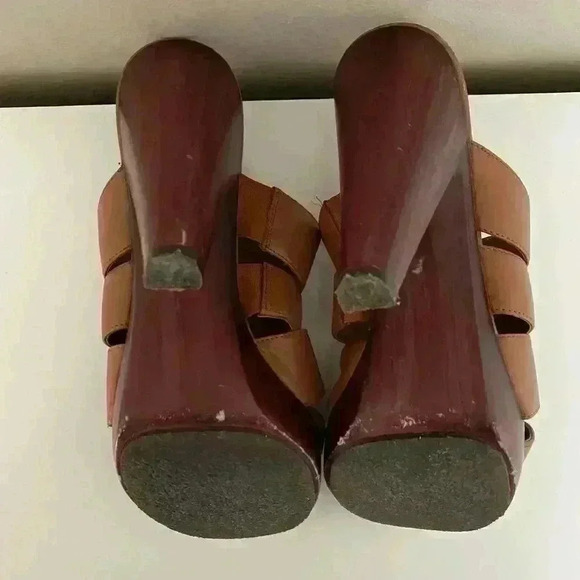 Ronay Brown Sandal Heels - Picture 8 of 10